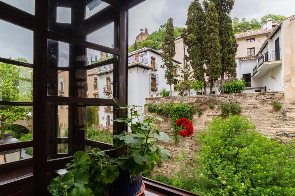 Palacio De Mariana Pineda Granada Bilik gambar