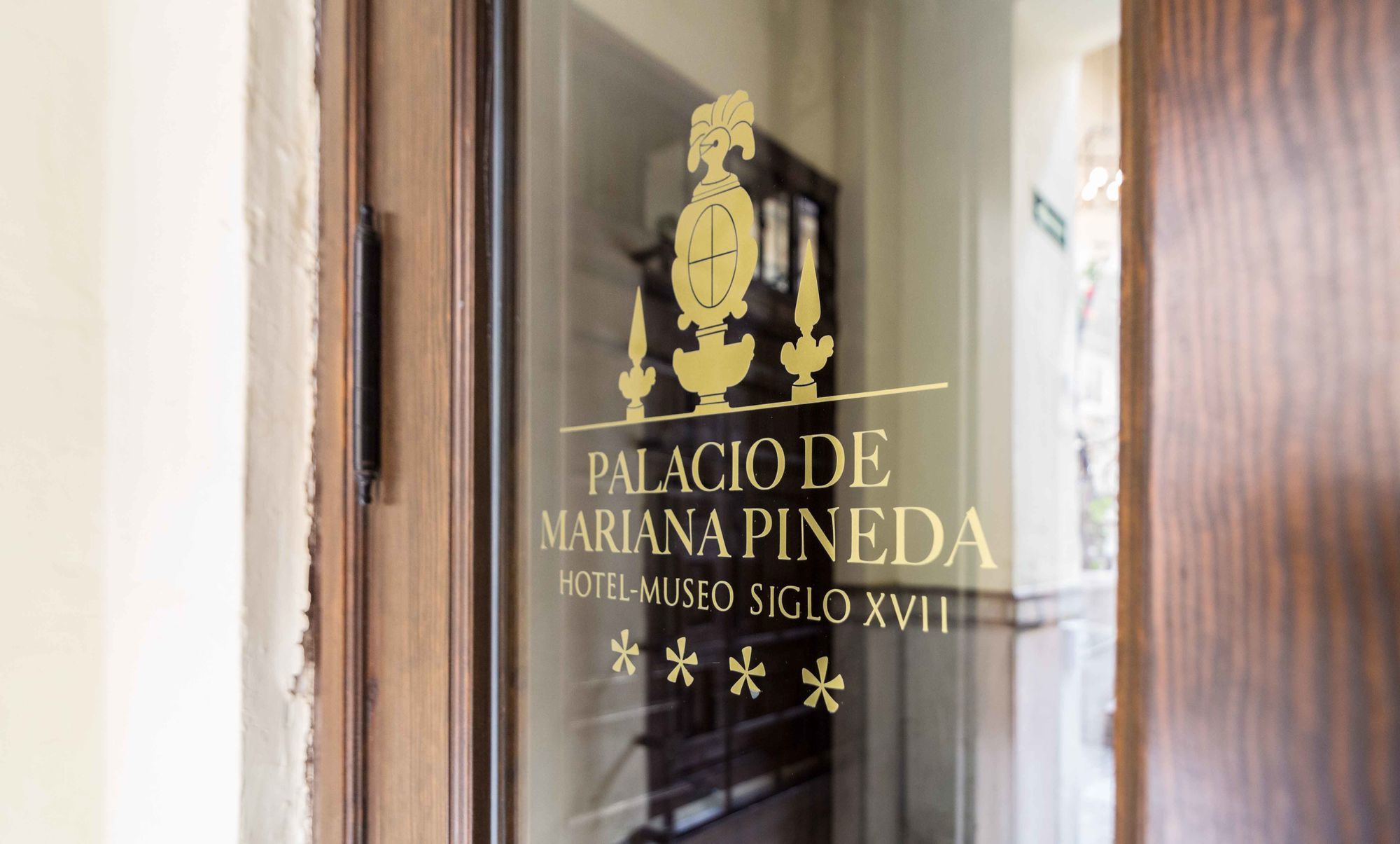 Palacio De Mariana Pineda Granada Luaran gambar